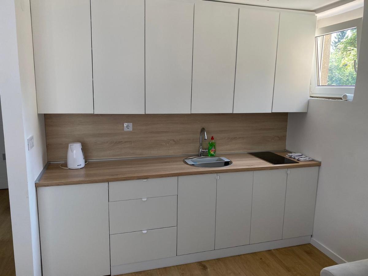Mia Apartman Visoko Eksteriør bilde